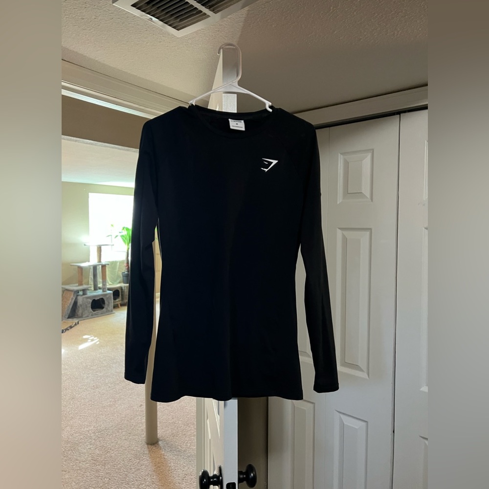 Gym shark long sleeve